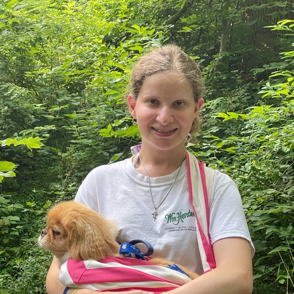 Meet your Posher, Danielle - Picture 6 of 12